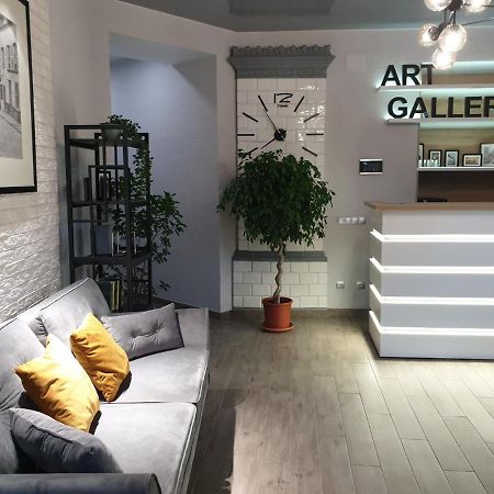 Отель Art Gallery Odessa Ngoại thất bức ảnh